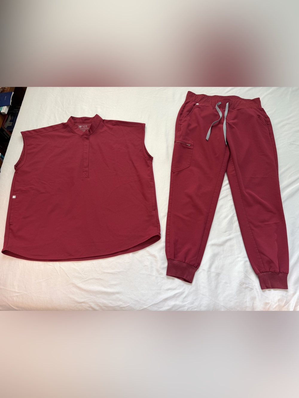 Figs Women's Burgundy Rafaela ScrubTop & Zamora Jogger Scrub Set